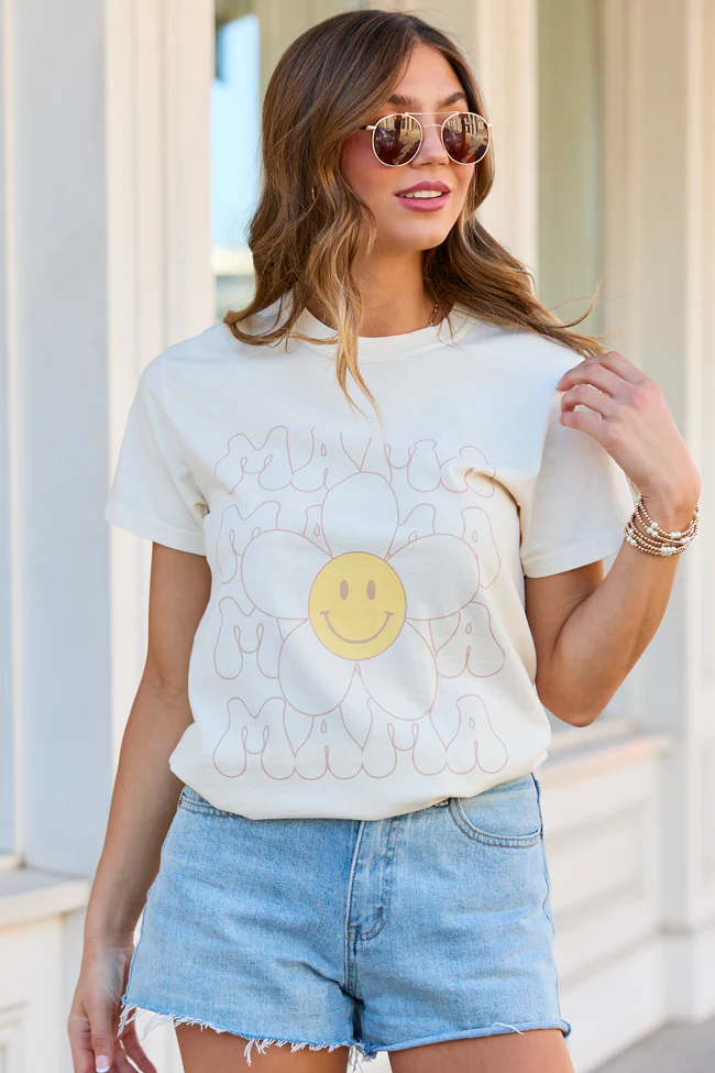 Retro Mama Daisy Ivory Graphic Tee - Image 4